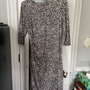 J. McLaughlin Black and White Sheath Dress 3/4 Sleeve